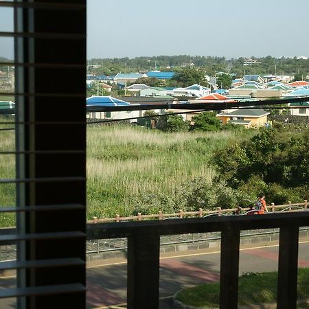 Clover B&B Seogwipo Ngoại thất bức ảnh